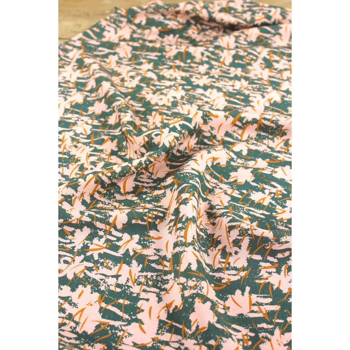 Viscose Poplin - Chalk - Eucalyptus Green