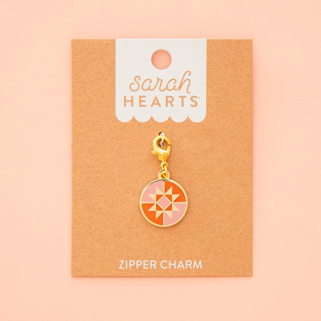 Sarah Hearts - Zipper Charm - Round Quilt Star