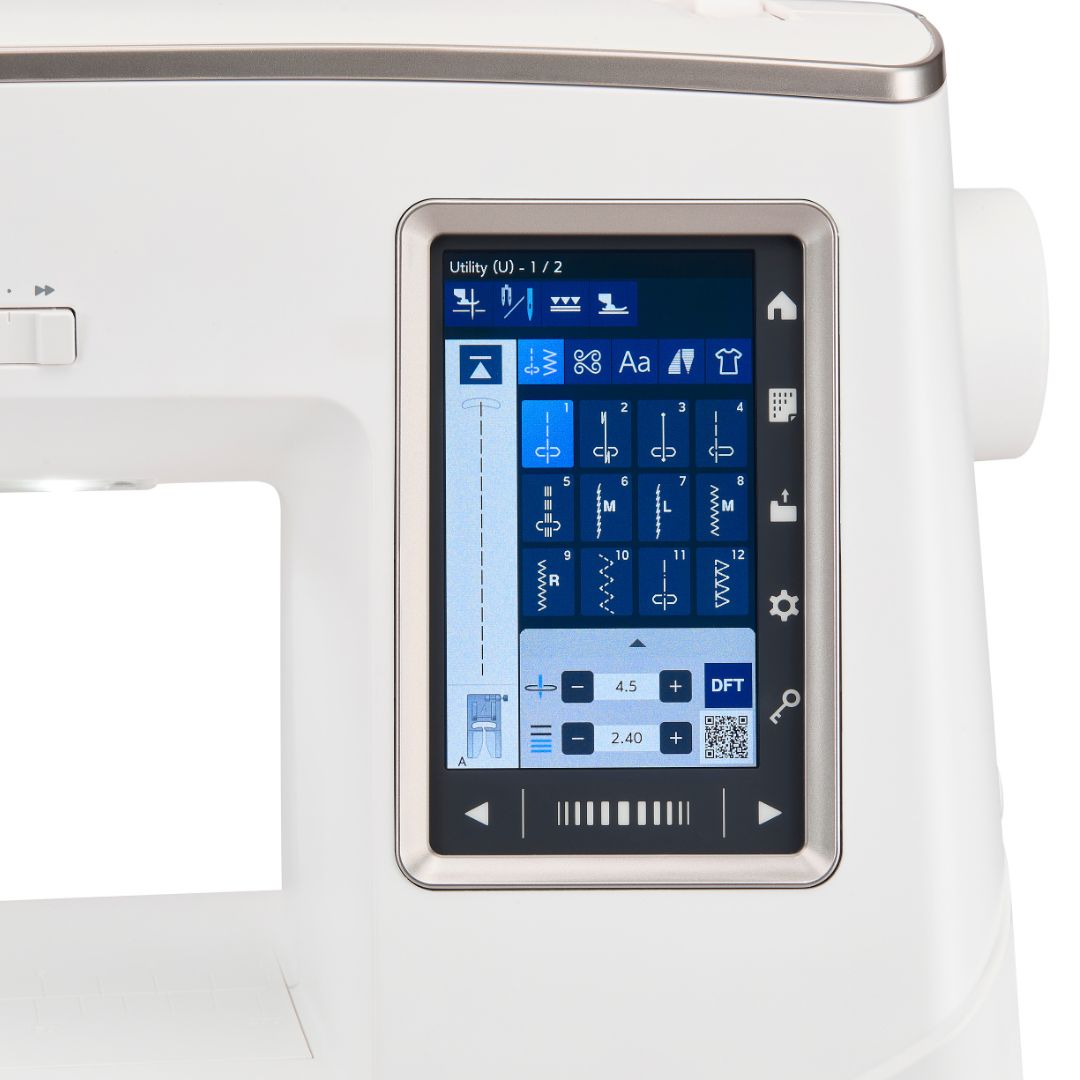 PREORDER - Janome Skyline 8