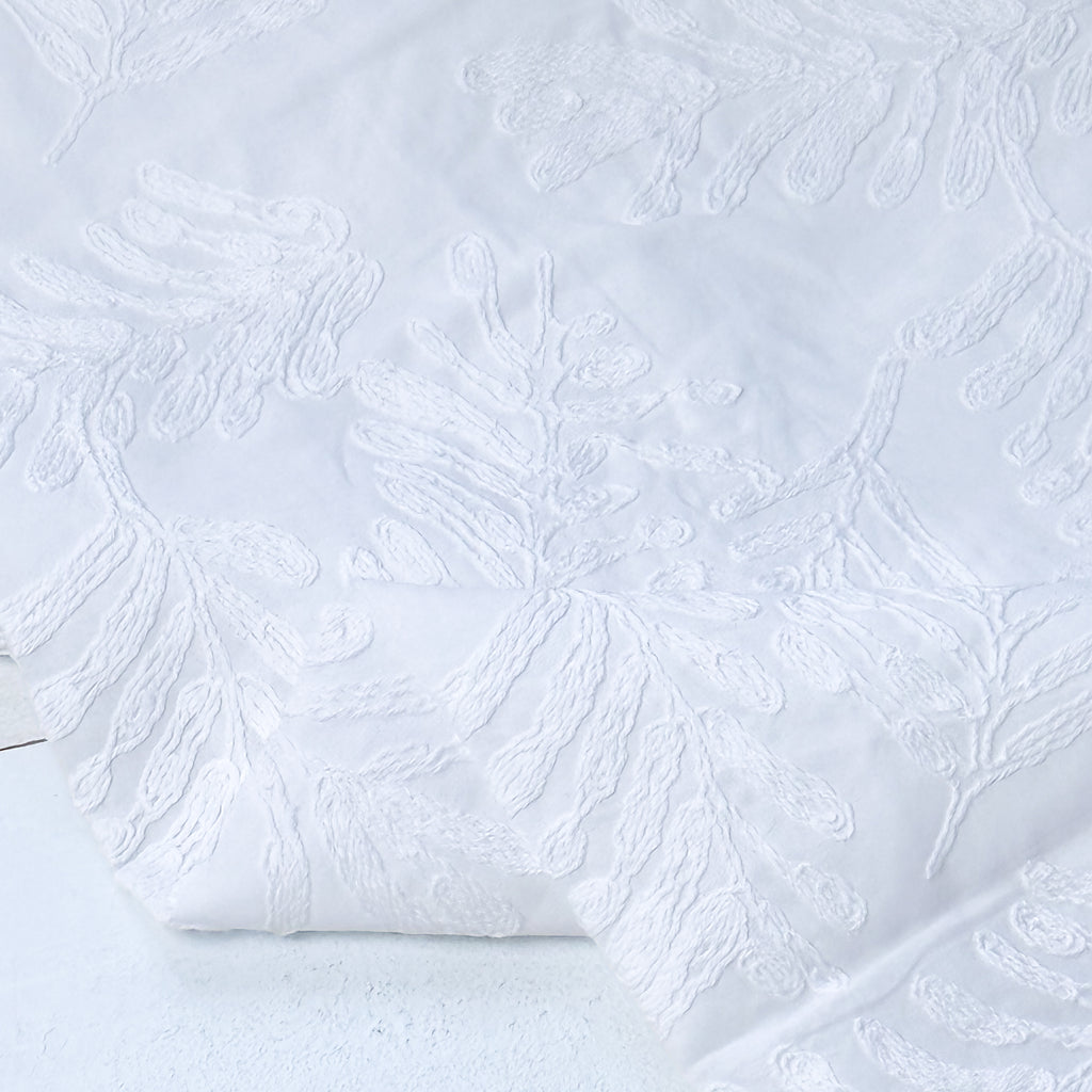 Embroidered Palms Cotton - White