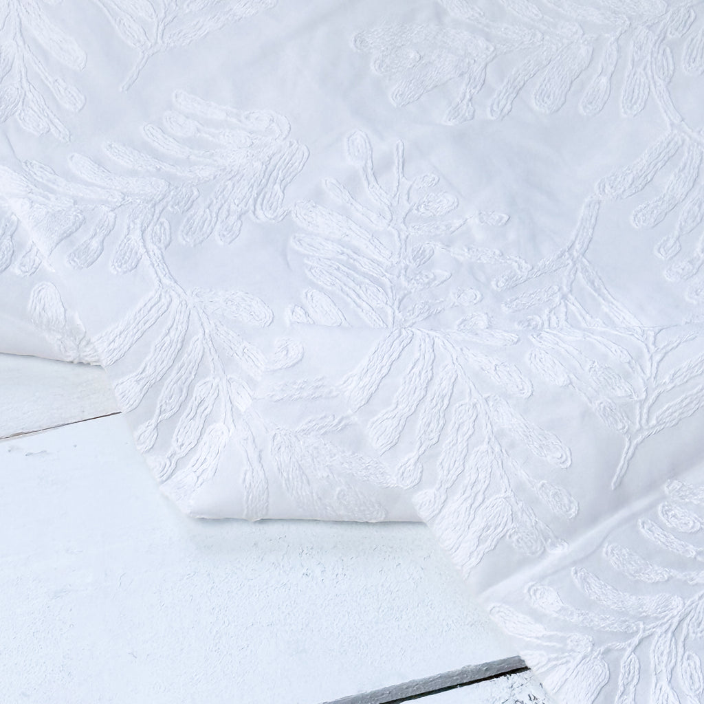 Embroidered Palms Cotton - White