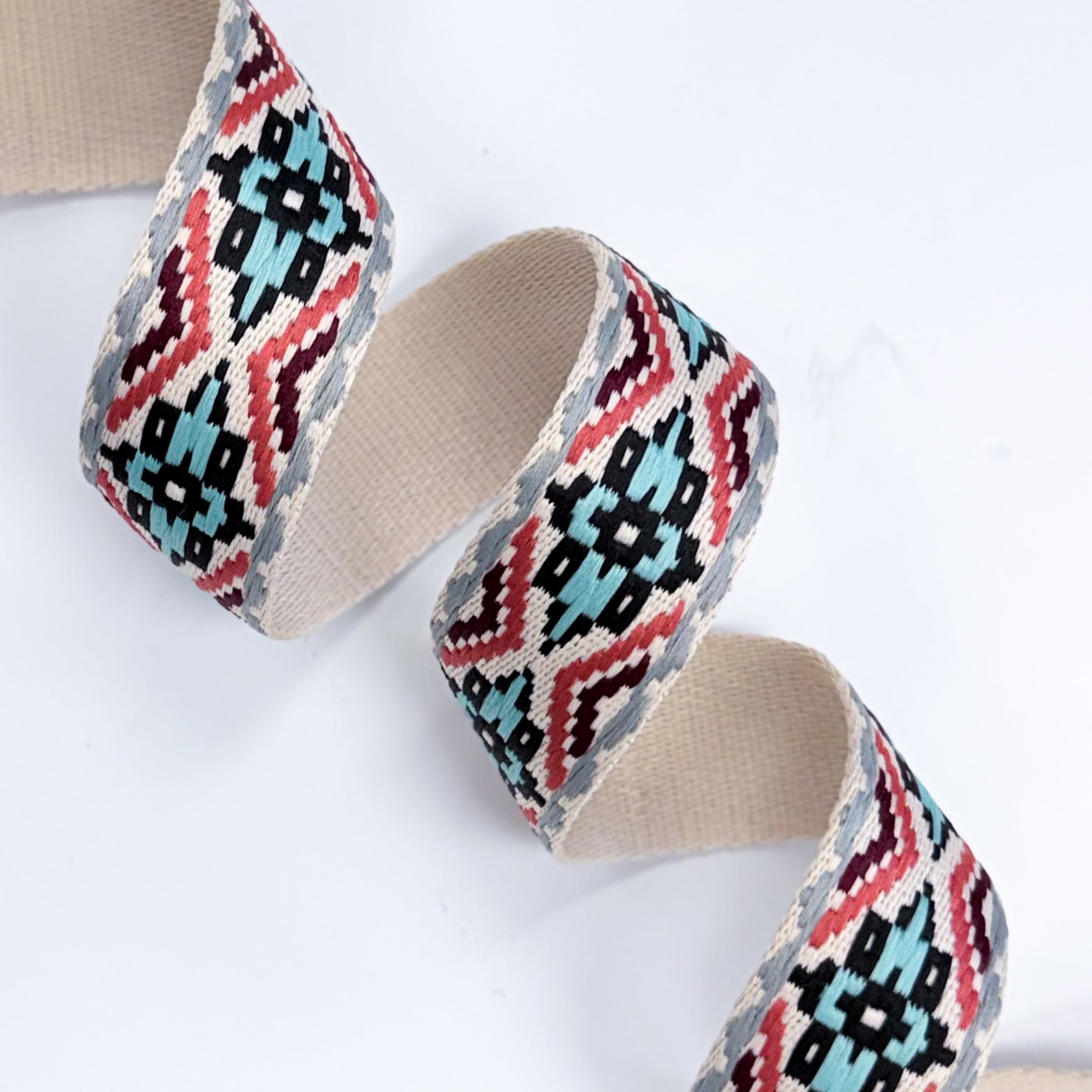 Polyester Webbing - 1-1/2" wide - Heirloom - Daydream