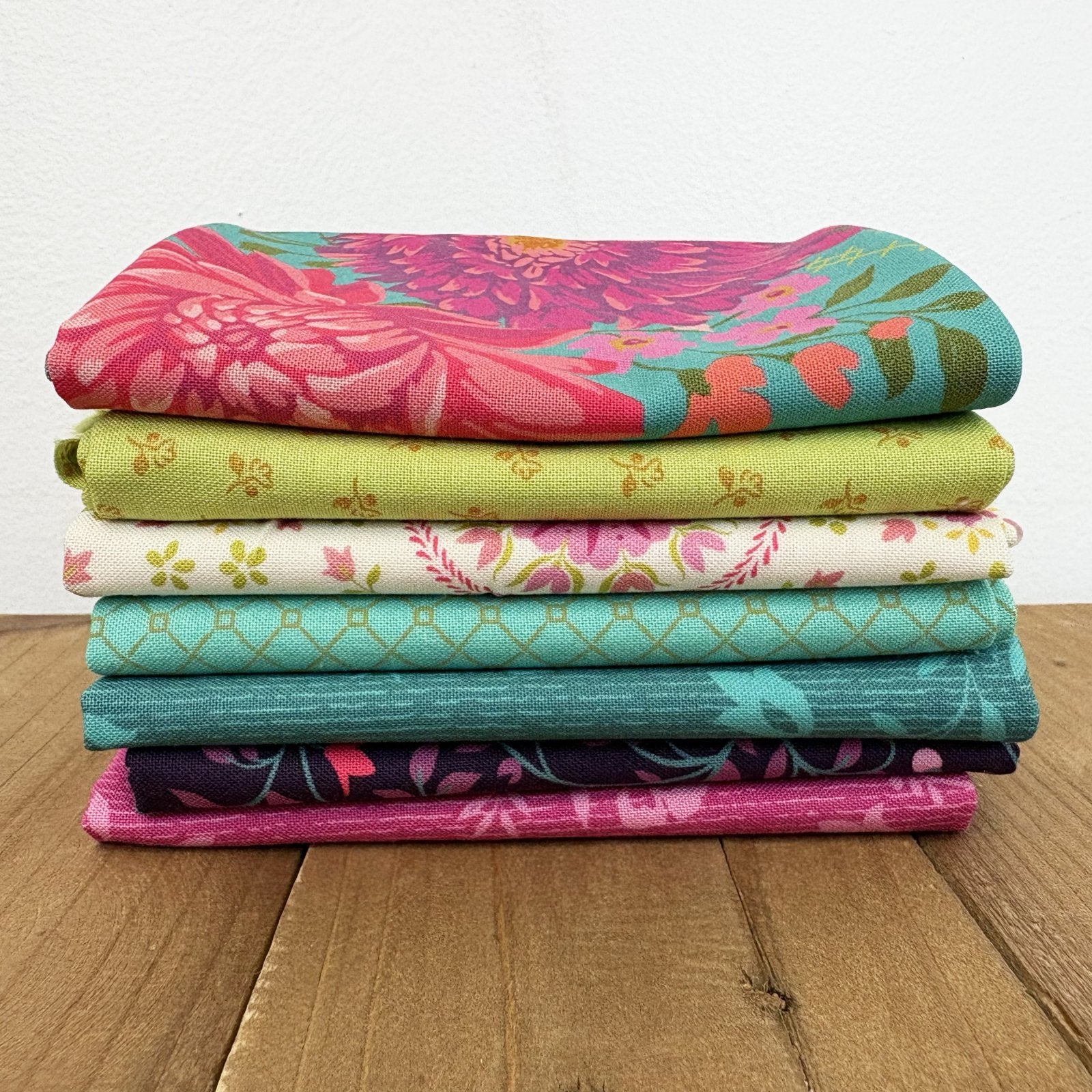 Fat Quarter Bundle - Parlor 7 pieces