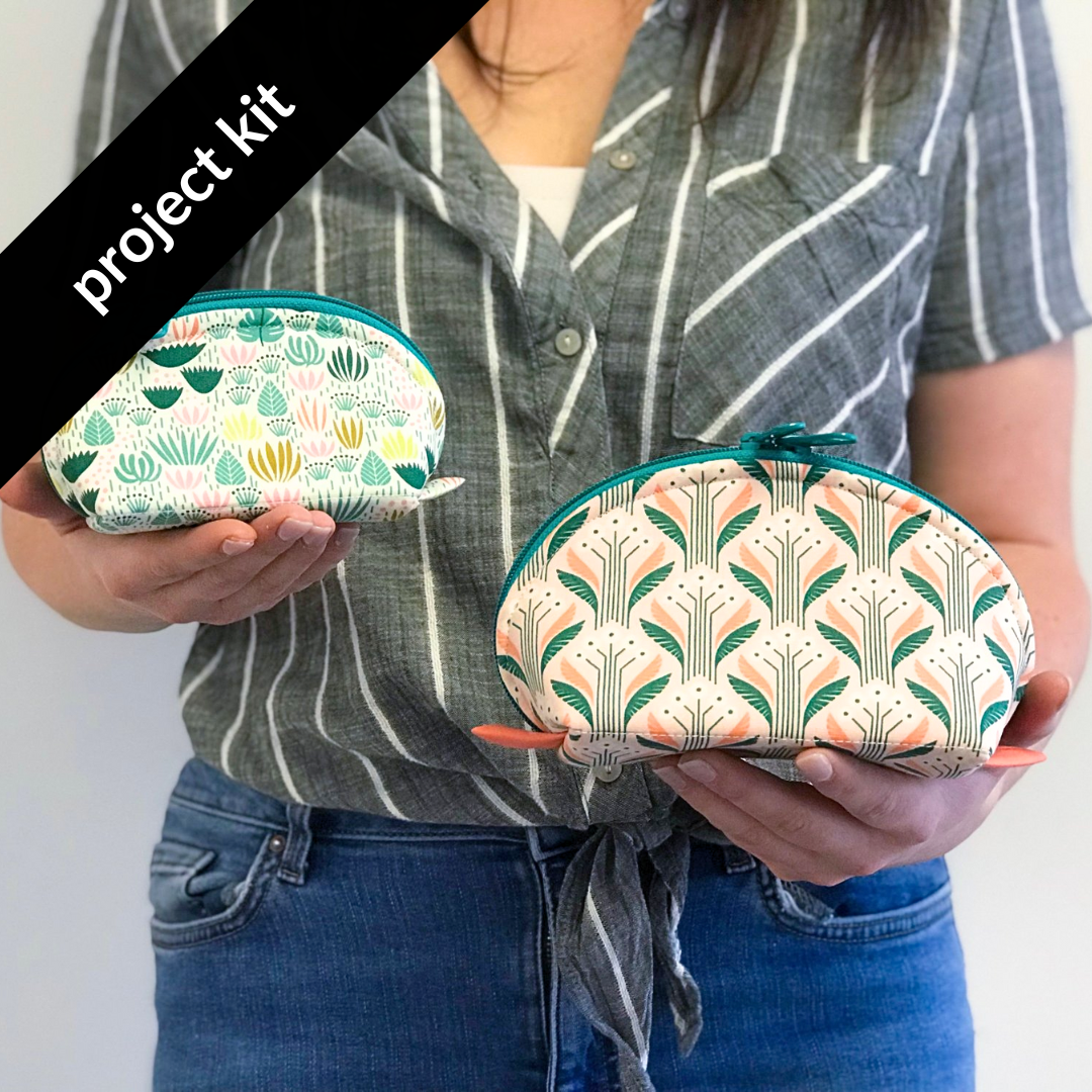 Clam Up Zippered Pouch Kit