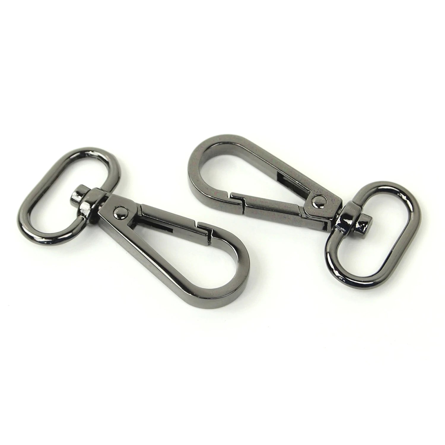 Sallie Tomato Swivel Hooks - 3/4" - Set of 2