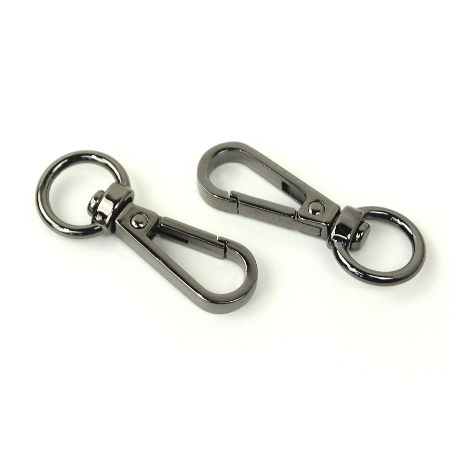 Sallie Tomato Swivel Hooks - 1/2" - Set of 2