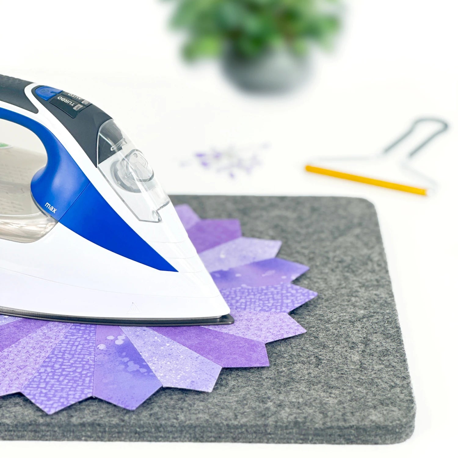 Wool Pressing Mat - 13 1/2" x 13 1/2"