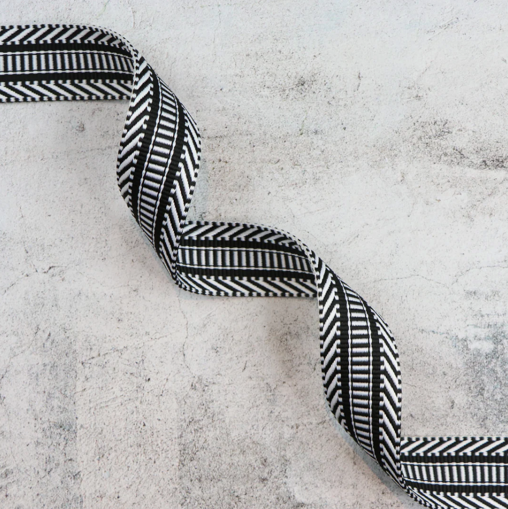 Railroad Track Black/White 1-1/2" Webbing