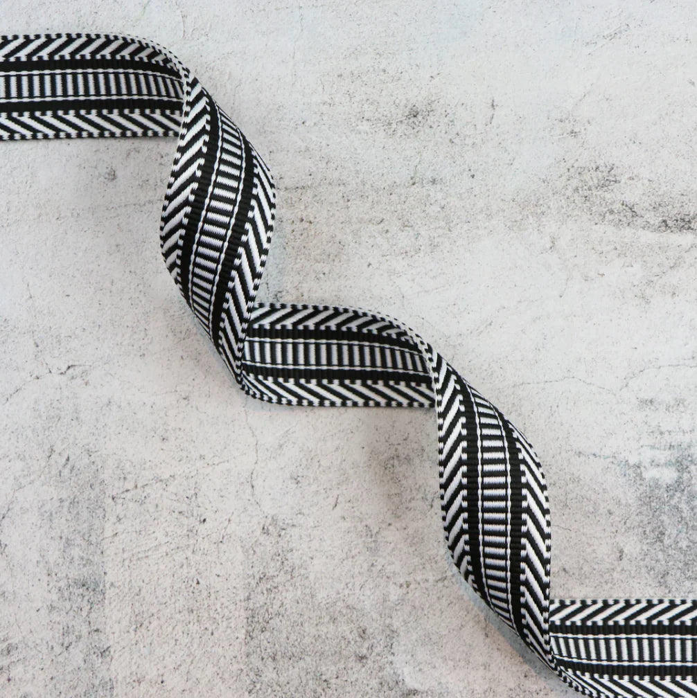 Precut Webbing 1-1/2" wide - 1-1/2 yard cuts