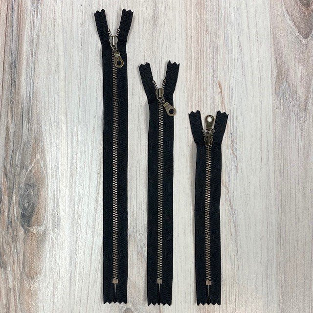 Ykk Metal Zipper - Chocolate with Nickle Donut Pull