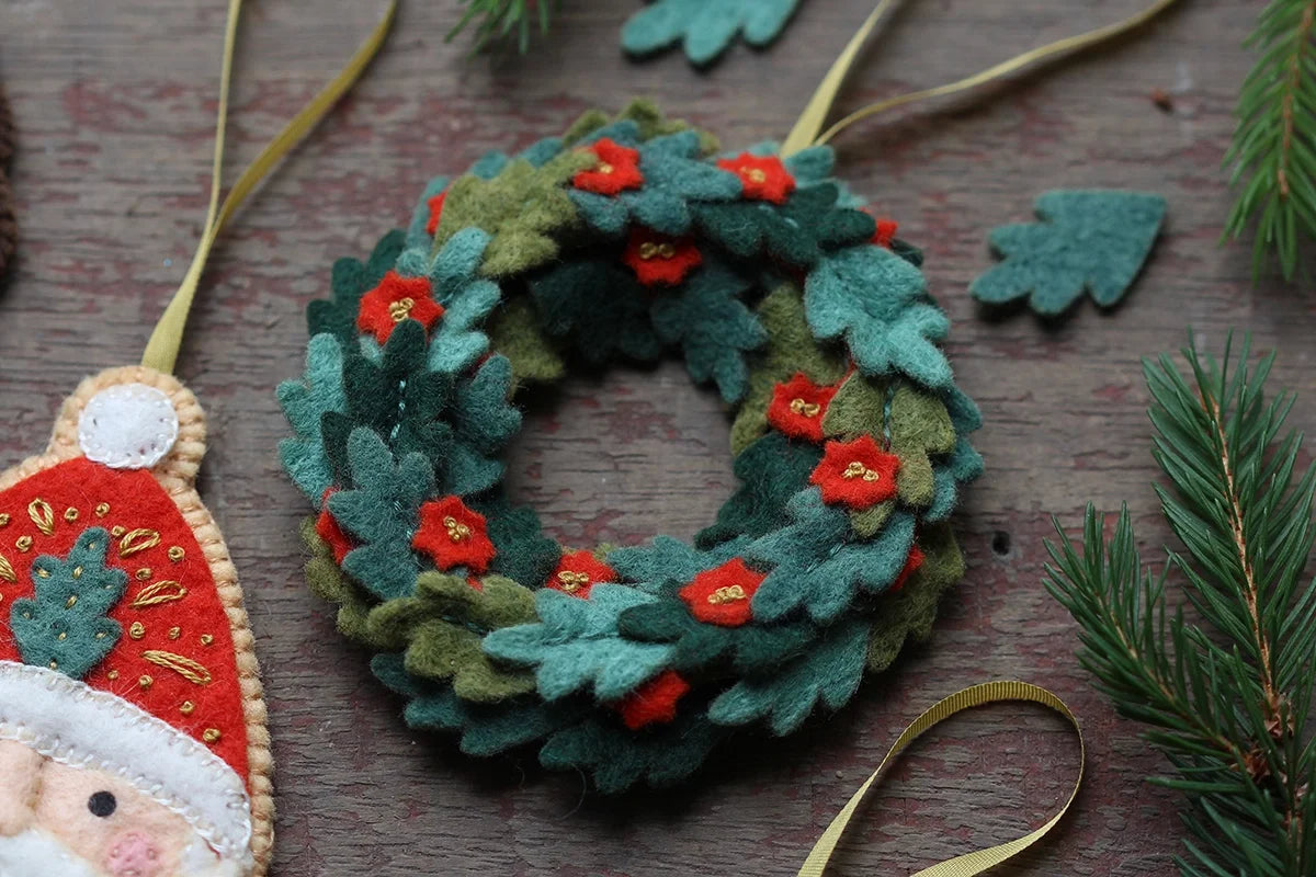 Felt Ornament Kit - Wreath