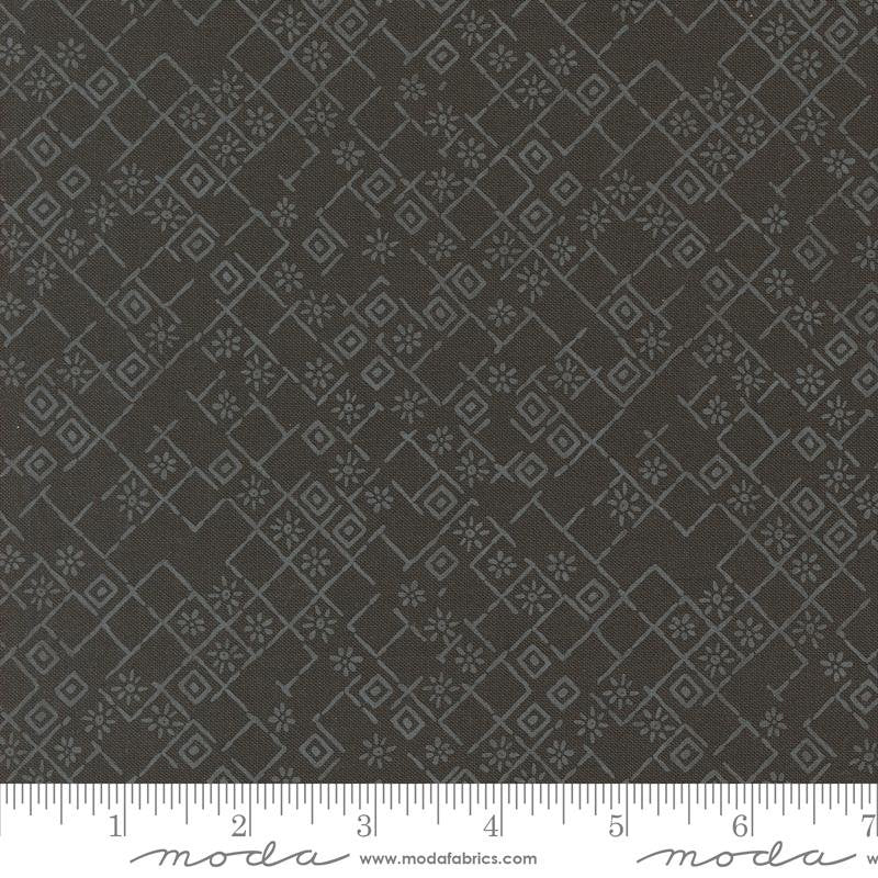 Foraged Found - Fractured Weave - Iron