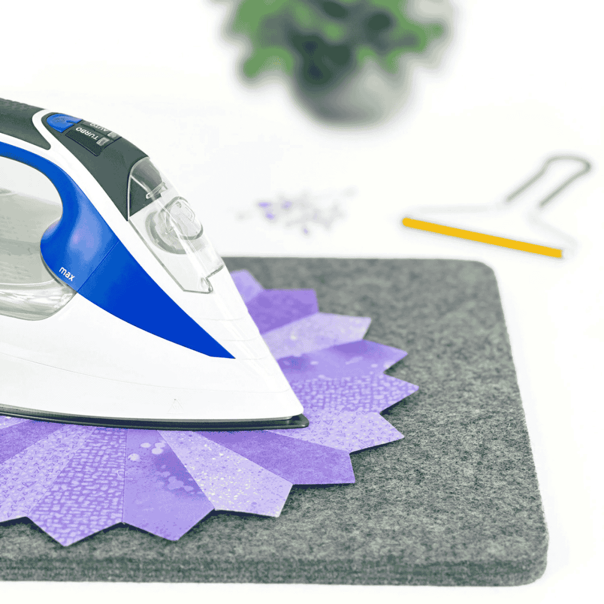 Wool Pressing Mat - 8-1/2" x 8-1/2"